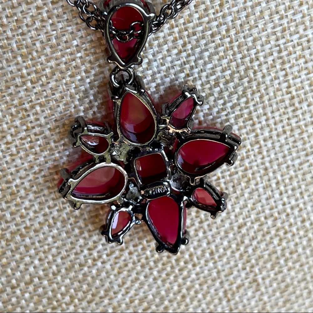 Joan Rivers Red Rhinestones Necklace - Picture 3 of 9